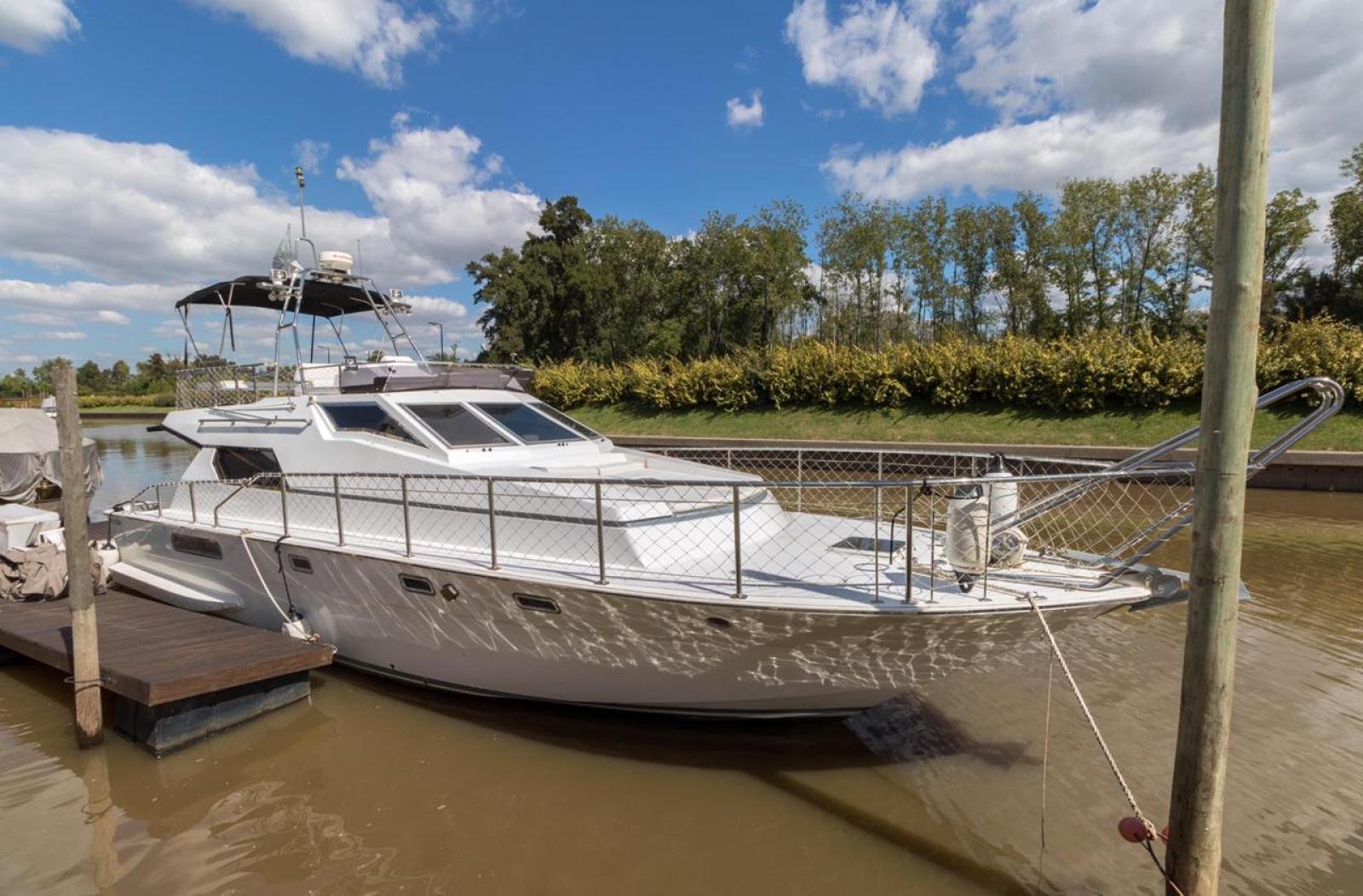 COMANCHE 48 COMANCHE 48
