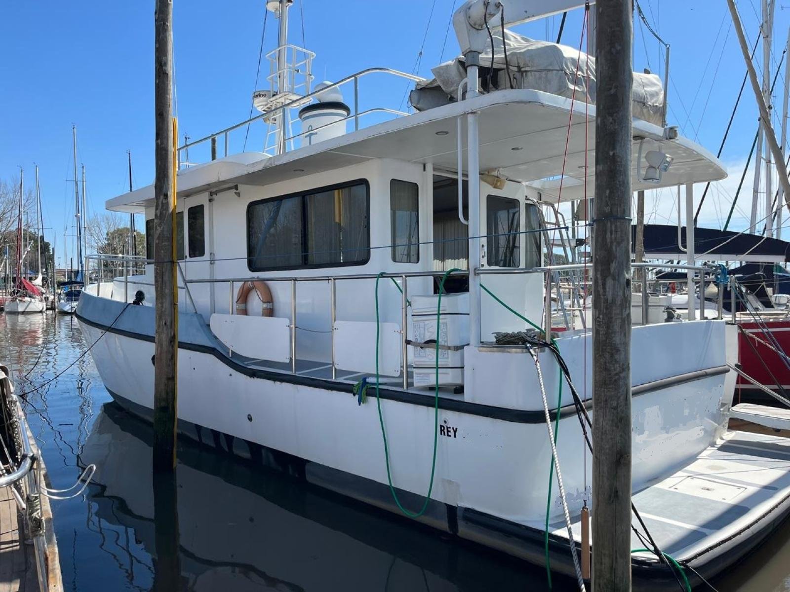 BERTRAM 43 CONVERTIBLE