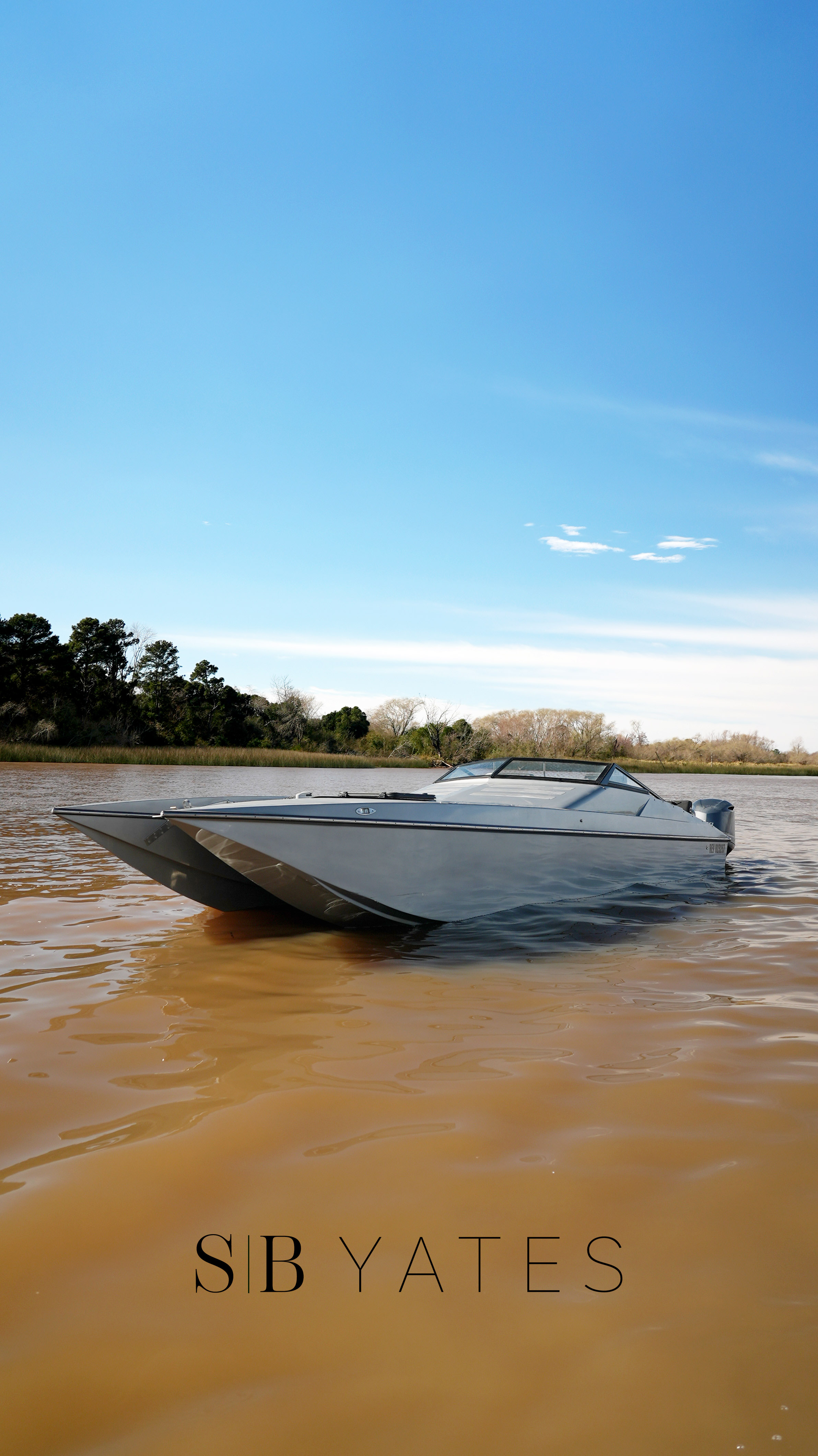 CATAMARAN SHADOW